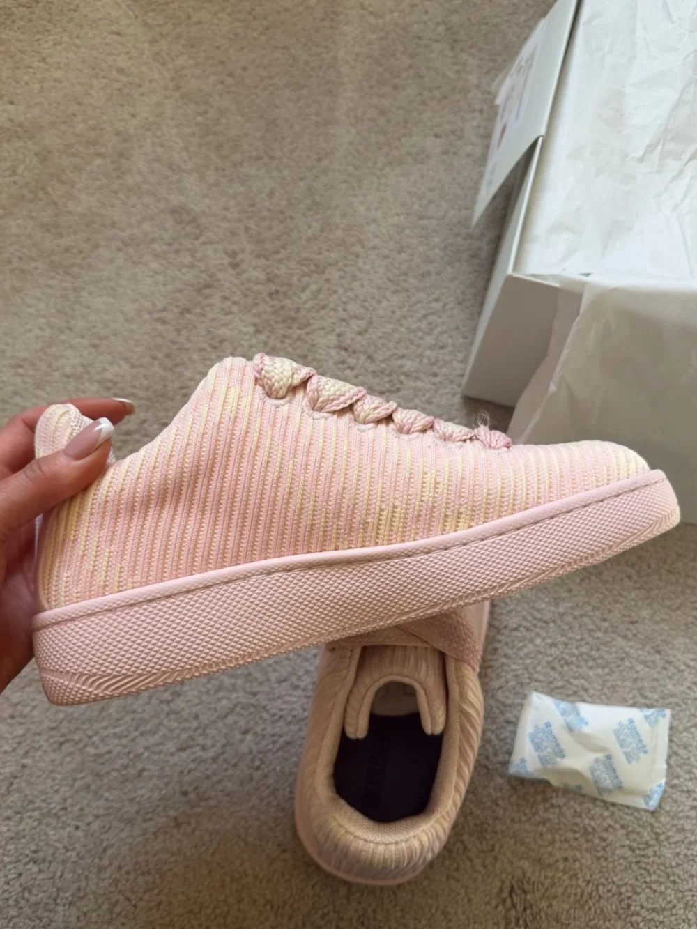 Burberry | sneakers - Picture 8 of 12